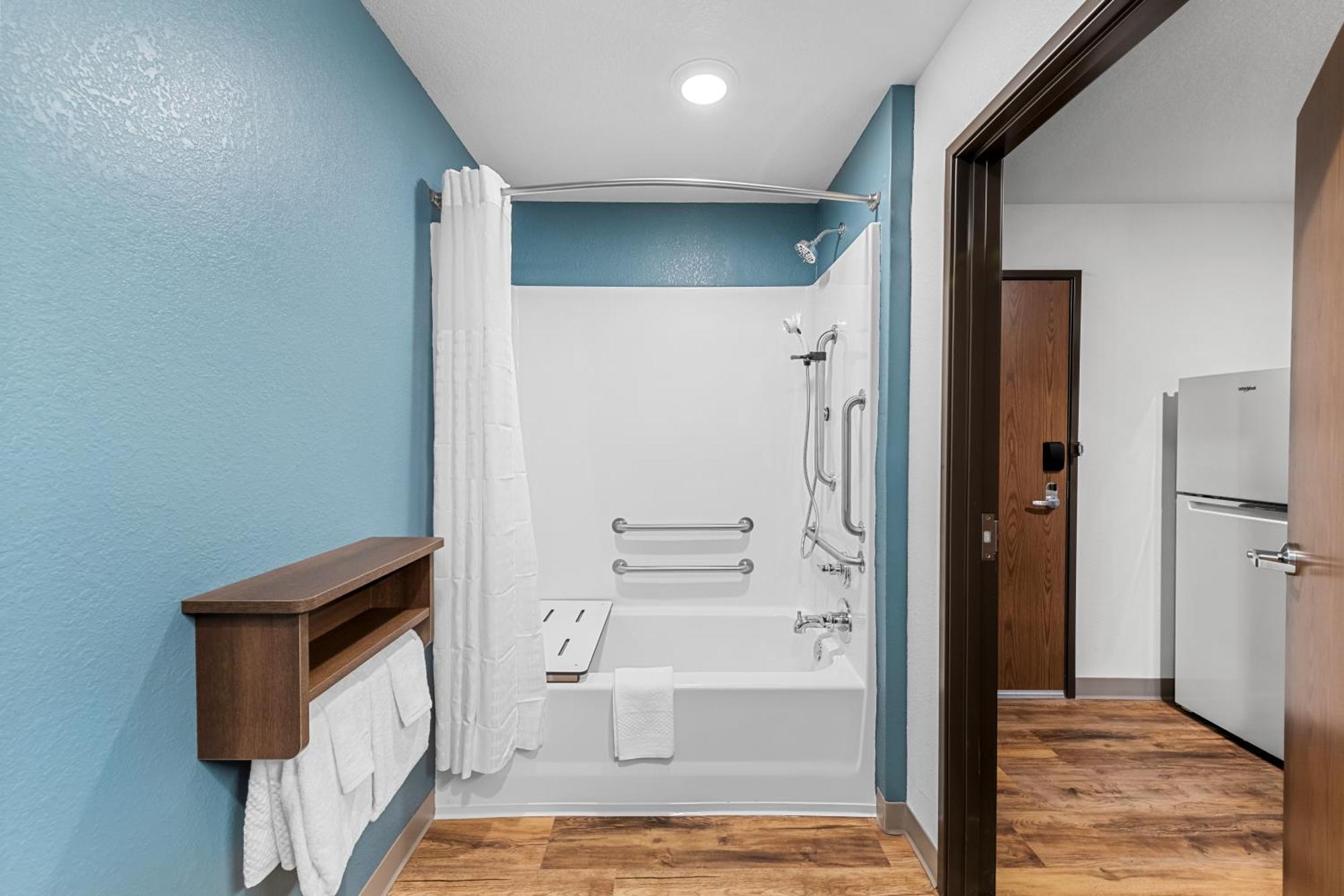 Woodspring Suites Kansas City Airport Esterno foto