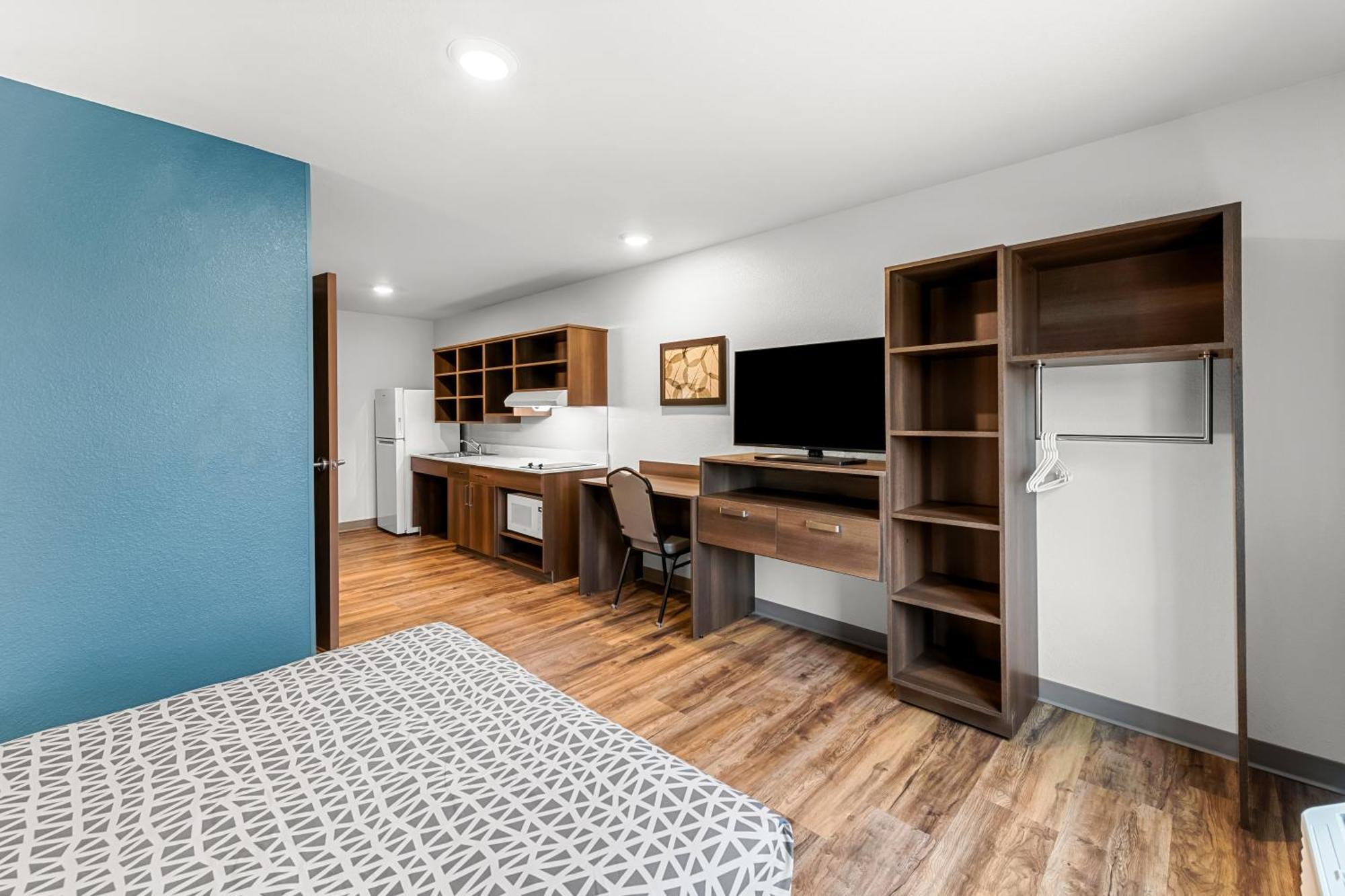 Woodspring Suites Kansas City Airport Esterno foto