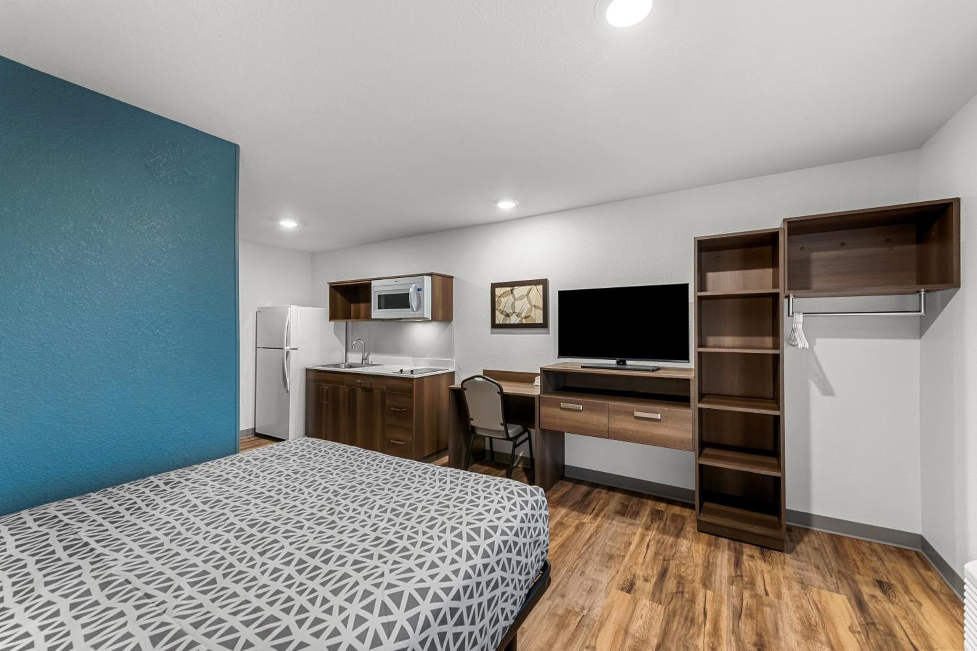 Woodspring Suites Kansas City Airport Esterno foto