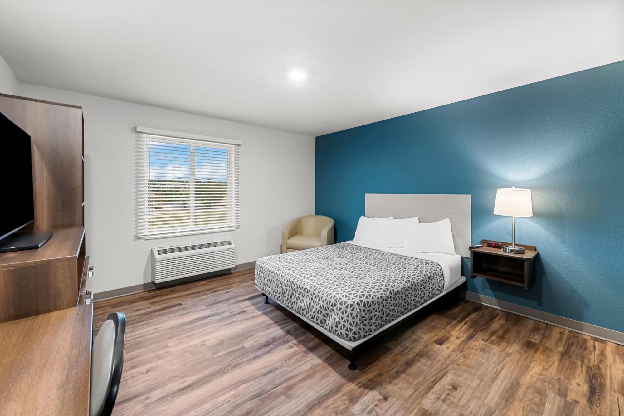Woodspring Suites Kansas City Airport Esterno foto